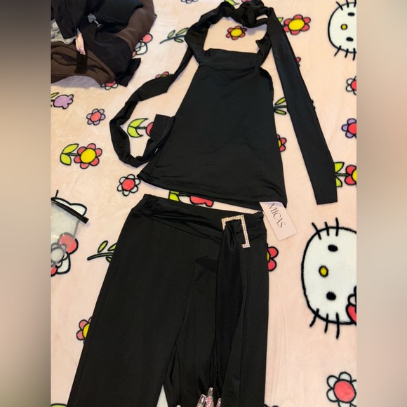 Two Piece Set - Picture 2 of 3